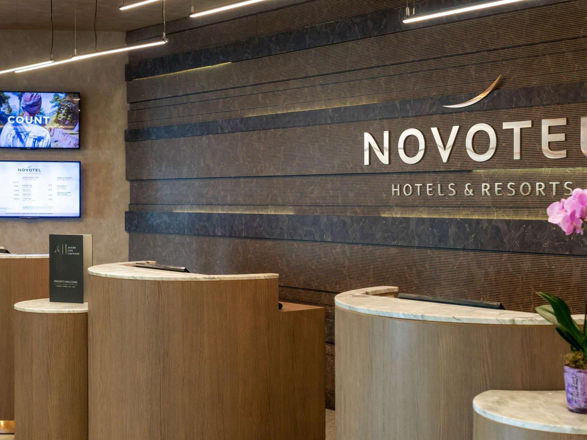 Novotel Istanbul Zeytinburnu Exterior photo