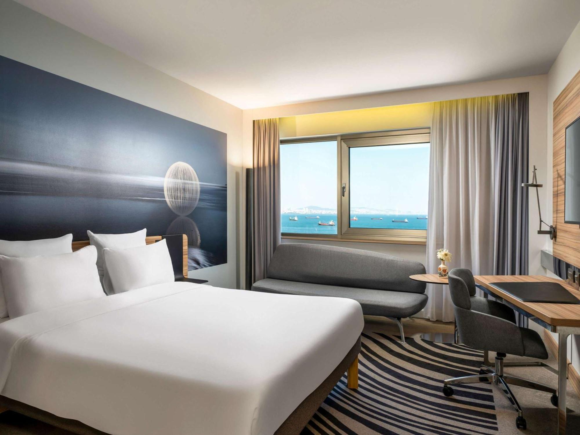 Novotel Istanbul Zeytinburnu Exterior photo
